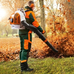 Najmocniejsza dmuchawa spalinowa, silnik 4-MIX - STIHL BR 700